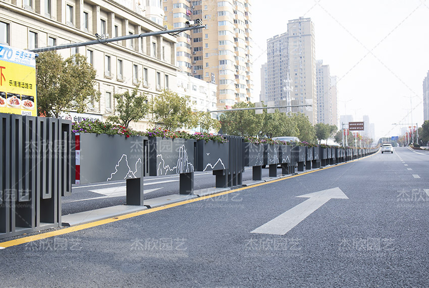 市政不銹鋼花箱質(zhì)量如何？